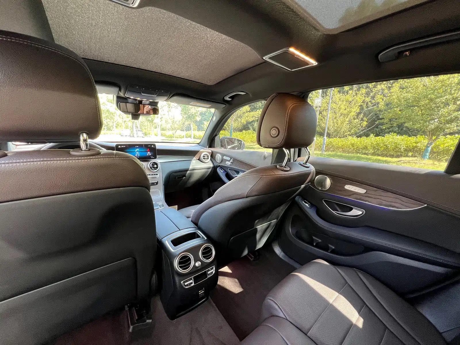 Фото 8 - Mercedes-Benz GLC