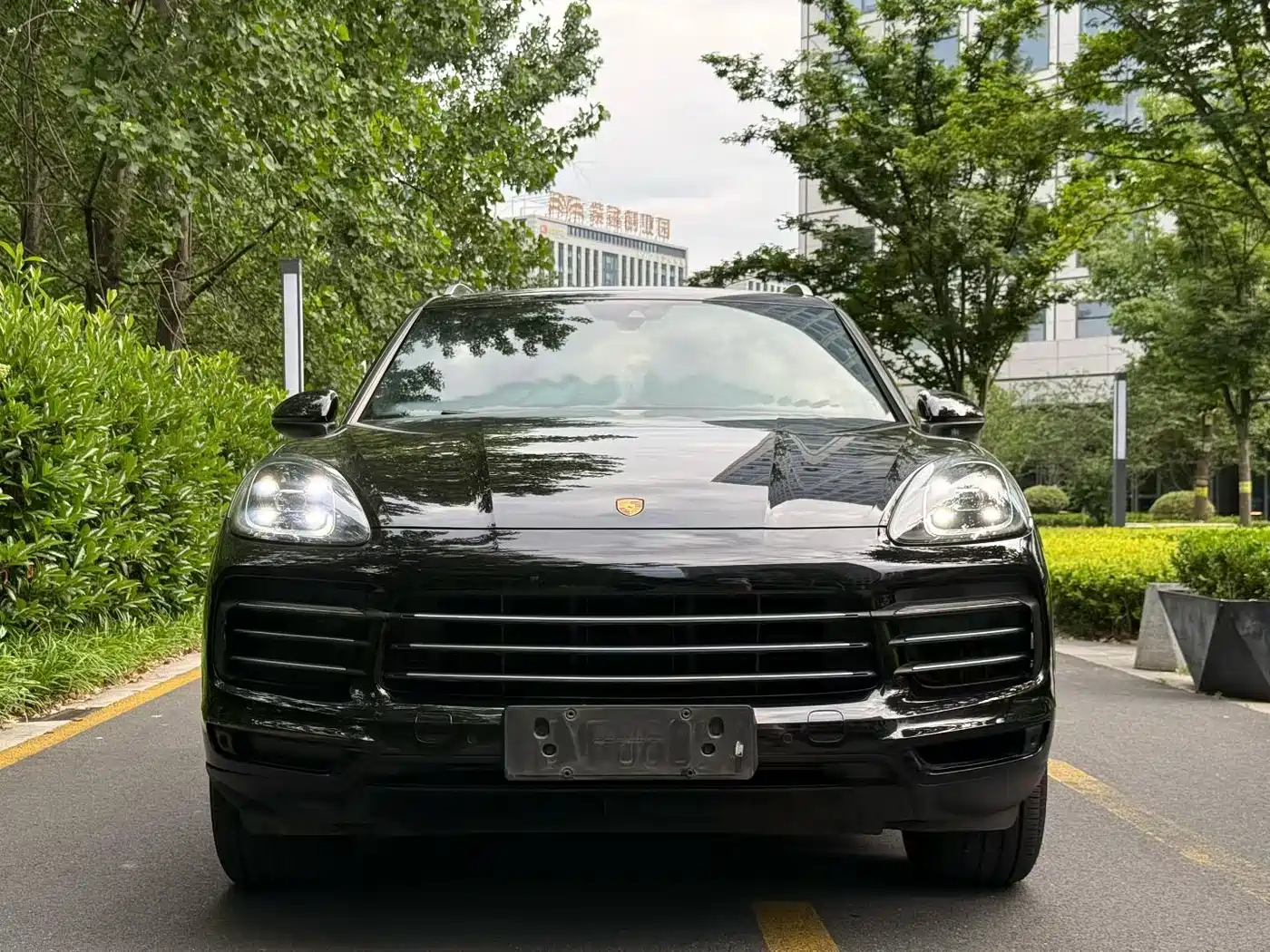Porsche Cayenne New Energy 2019 Cayenne E-Hybrid 2.0T фото 2