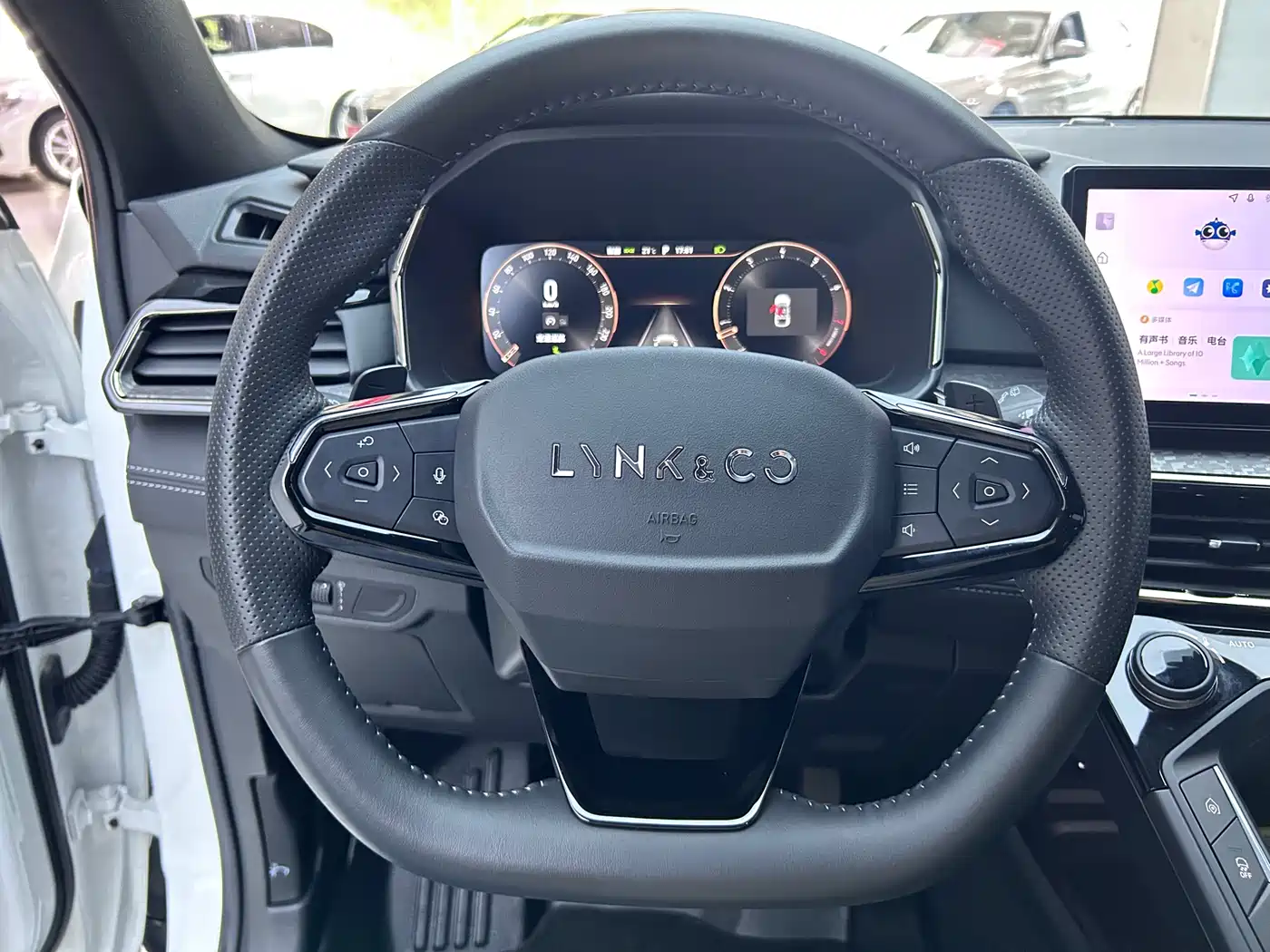 LYNK 06