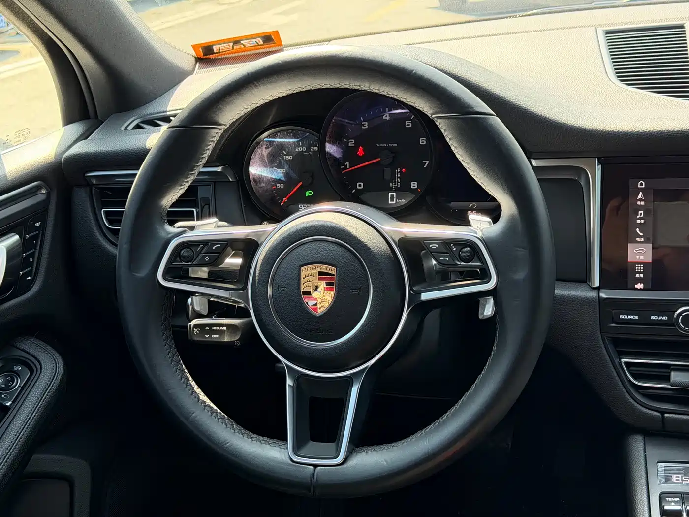 Porsche Macan 2018 Macan 2.0T фото 18