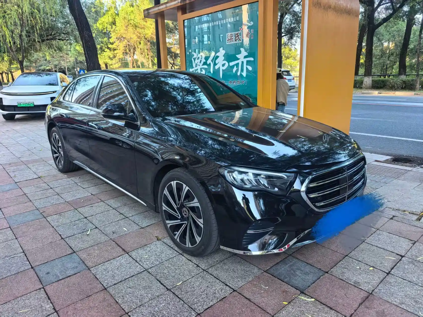 Фото 2 - Mercedes-Benz E-Class