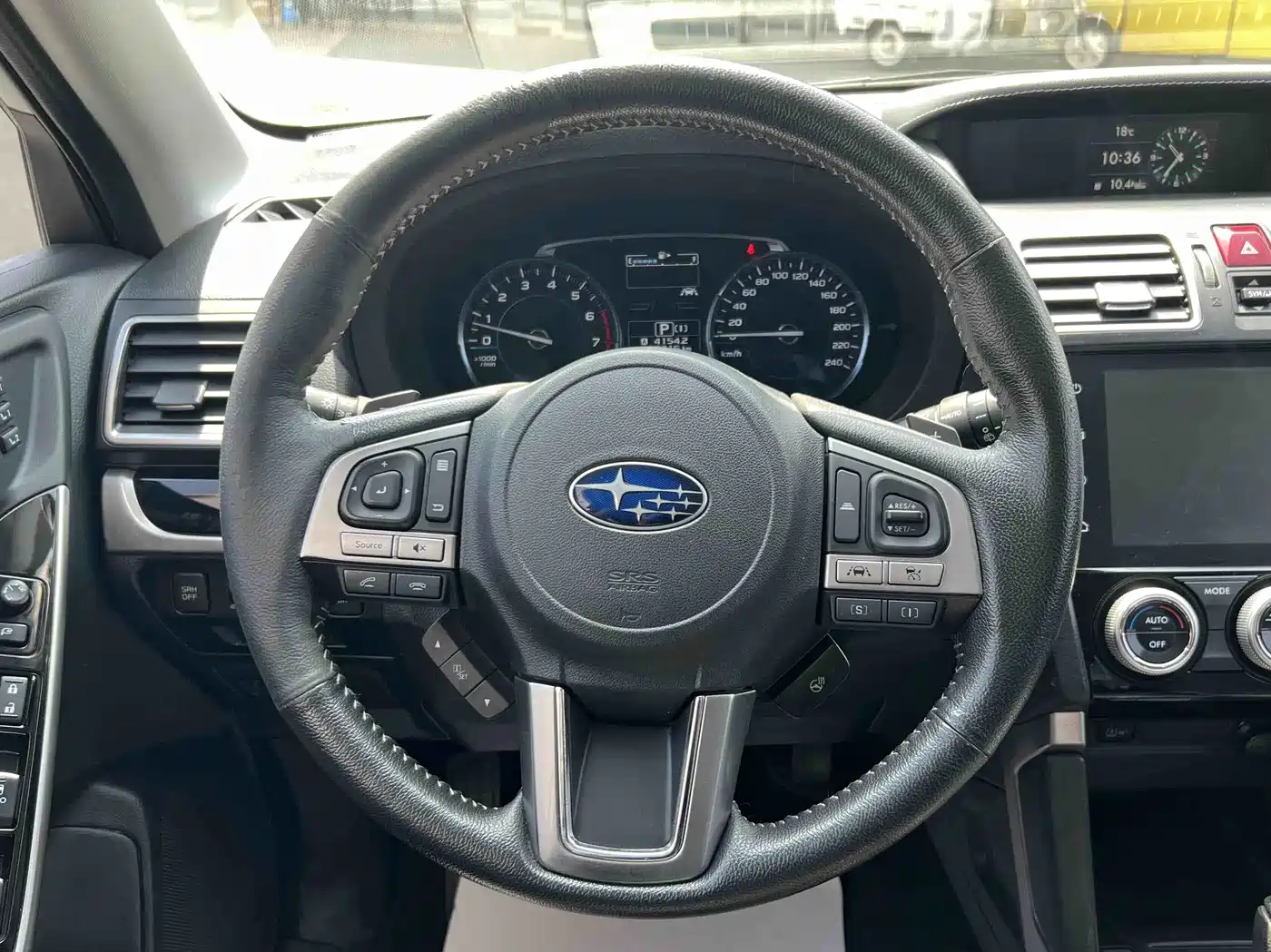 Subaru Forester 2018 2.5i Luxury Navigation Edition EyeSight фото 8
