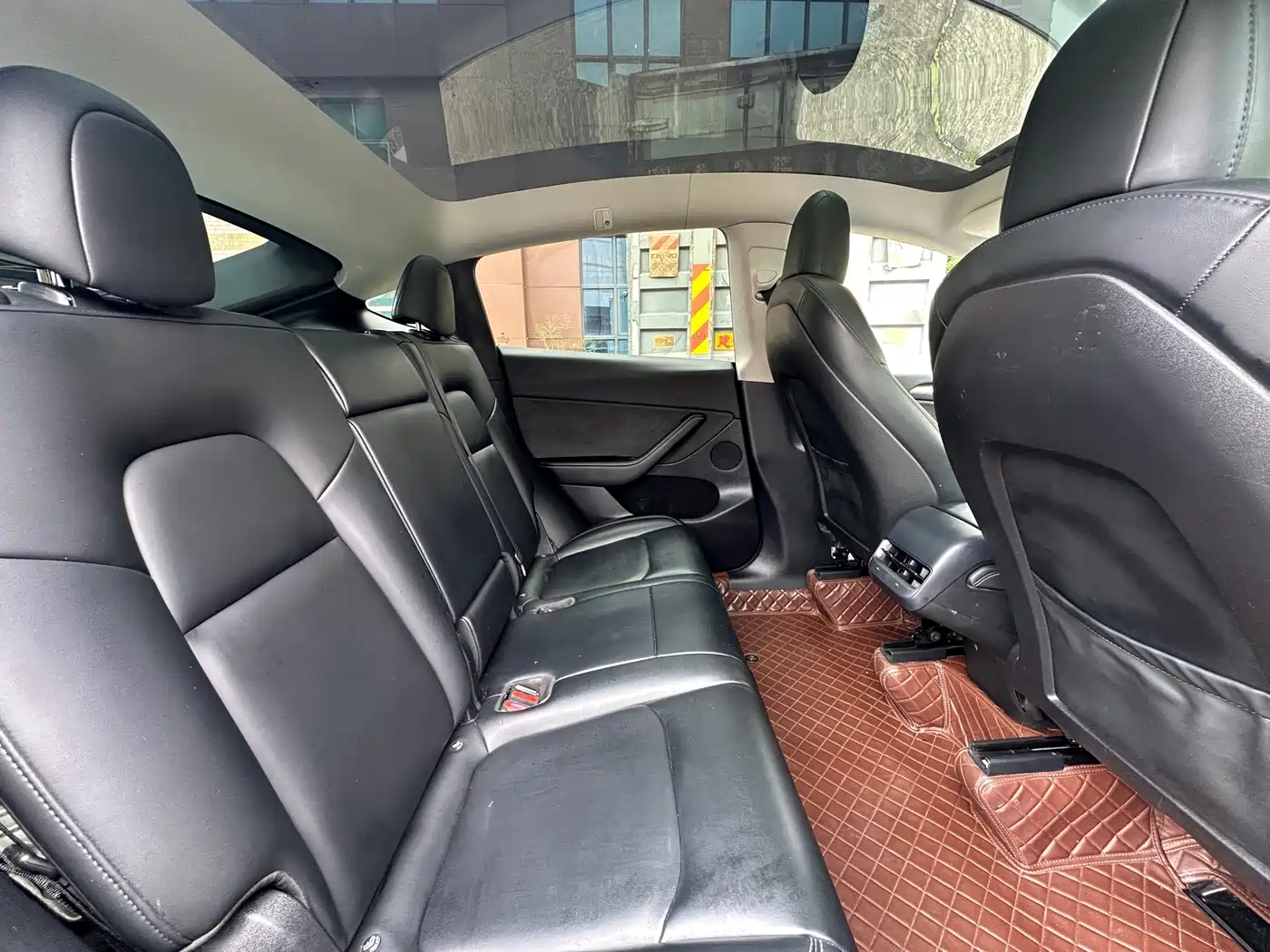 Фото 7 - Tesla Model Y