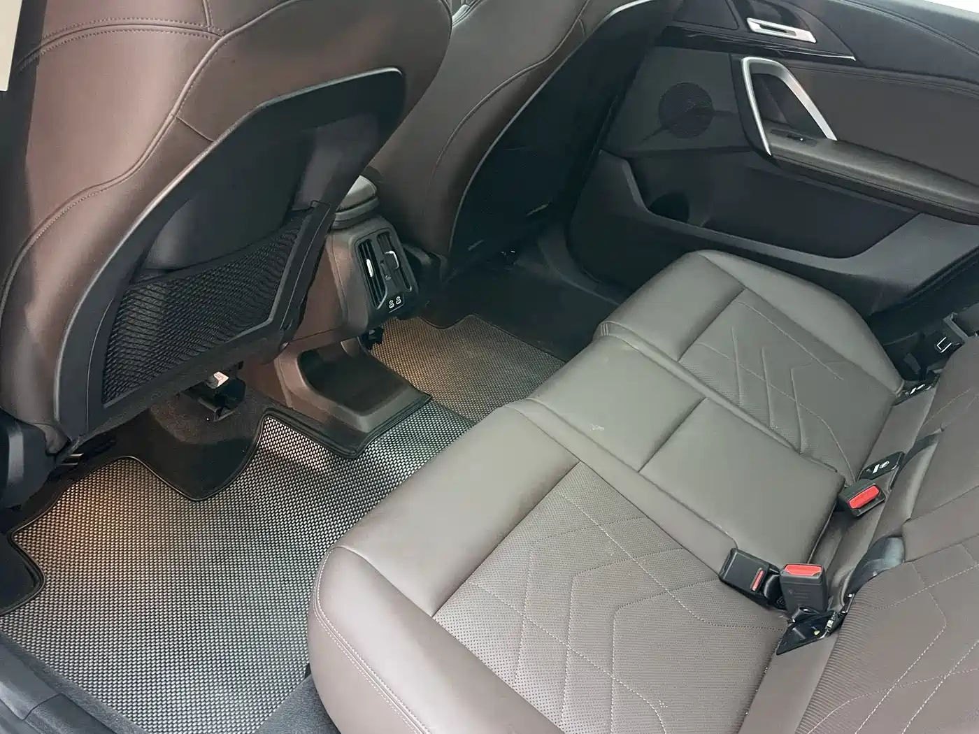 BMW X1 2023 sDrive20Li X Design Package фото 23