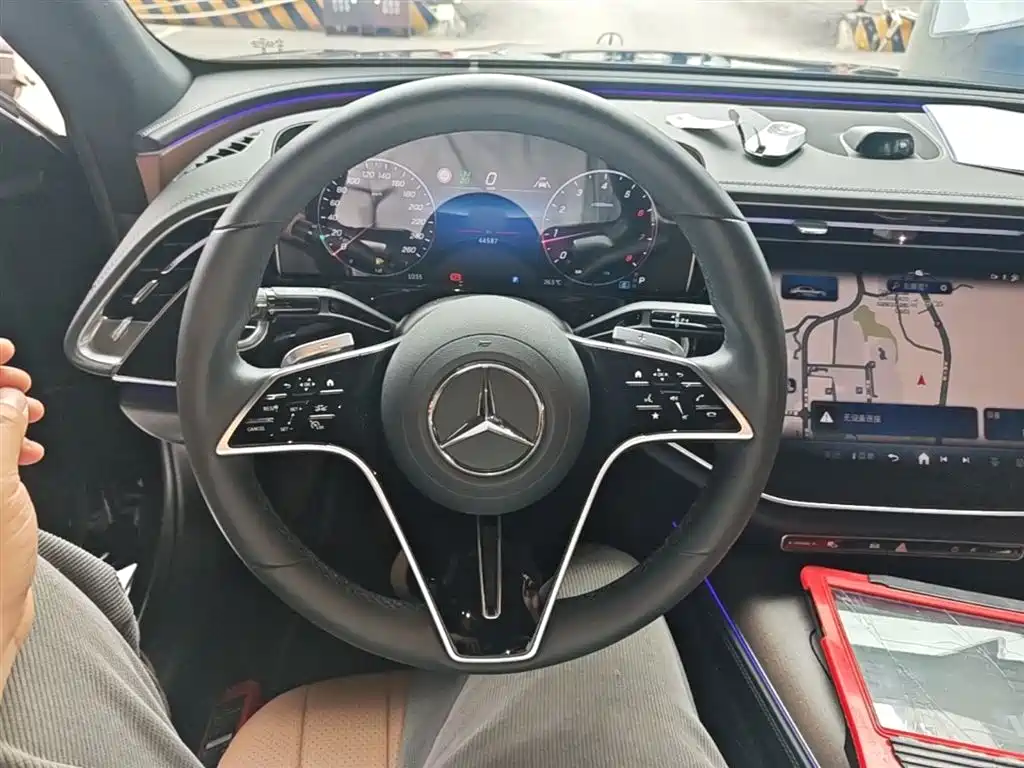 Mercedes-Benz E-Class 2024 Model E 300 L Luxury фото 11
