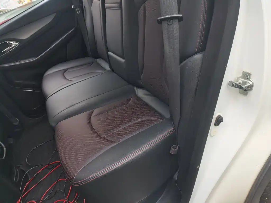 Baojun 560 2015 2015 1.8L Manual Luxury