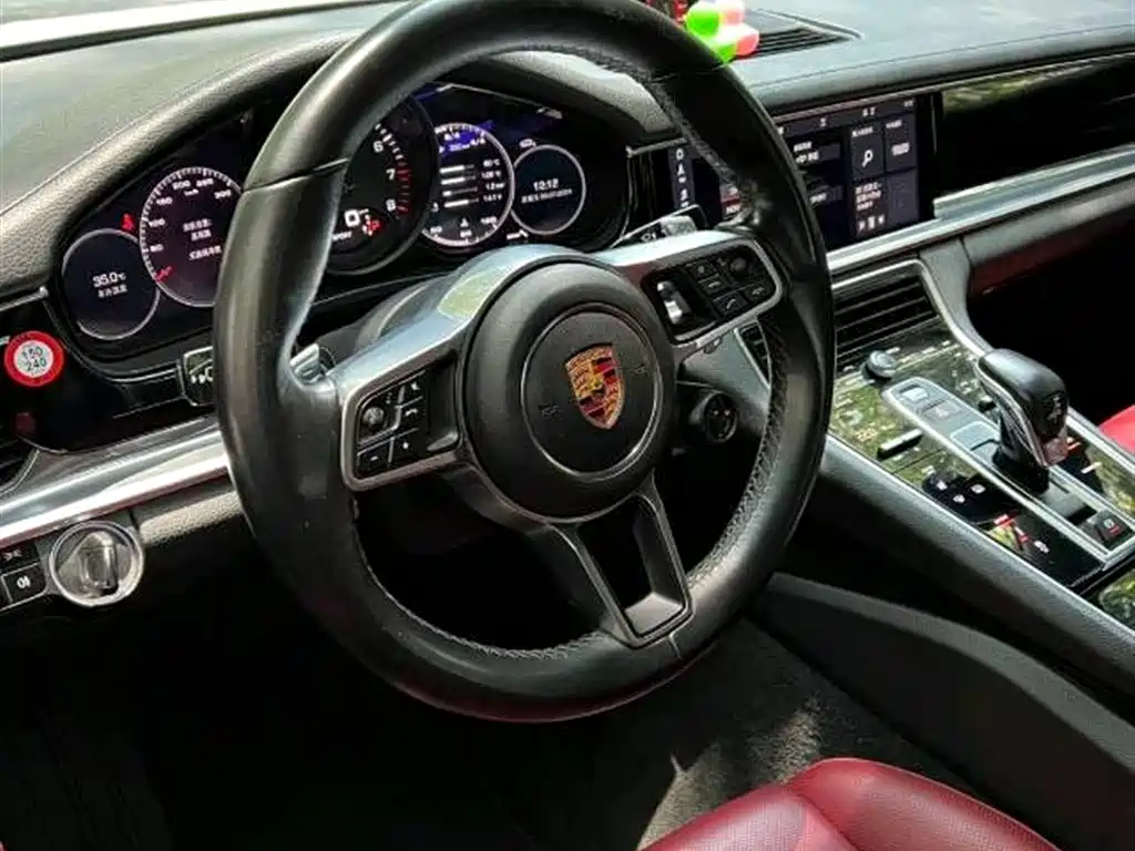 Porsche Panamera 2017 Panamera 4 Executive Long Wheelbase 3.0T фото 3