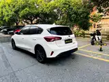 Photo 3 - Ford Focus
