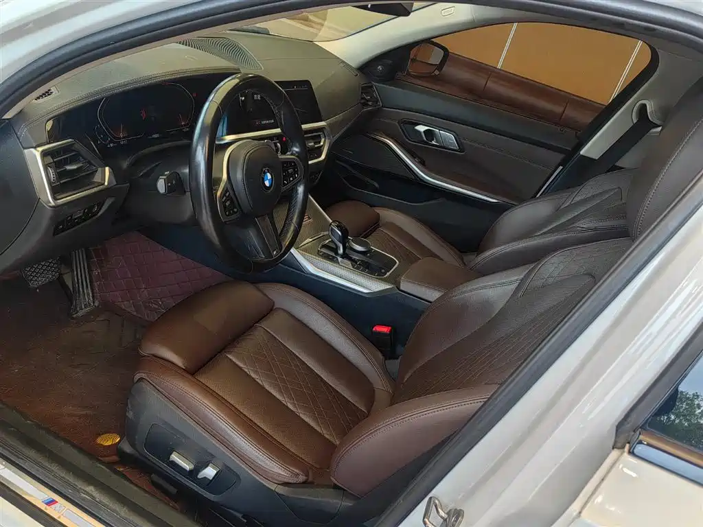 BMW 3 Series 2022 325Li M Sport Shadow Edition фото 7