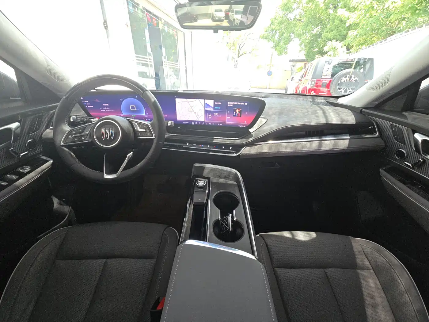 Buick E5 2023 Premium Standard Range Edition фото 9