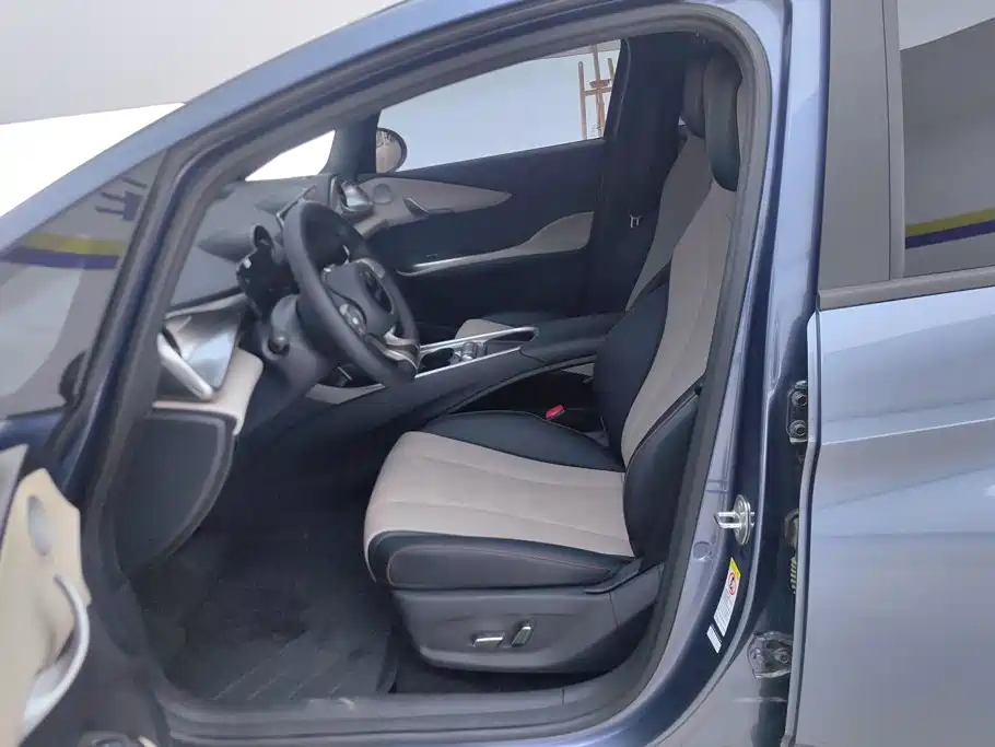 BYD Dolphin 2026 2025 420km Freedom Edition