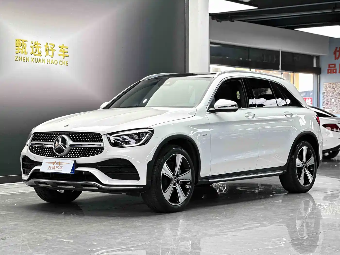 Mercedes-Benz GLC 2022 Facelift GLC 300 L 4MATIC Dynamic Collector's Edition