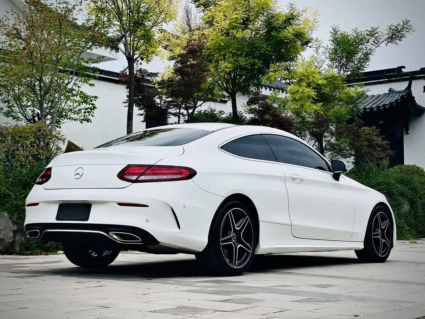 MERCEDES-BENZ CLASS C (IMPORTED)