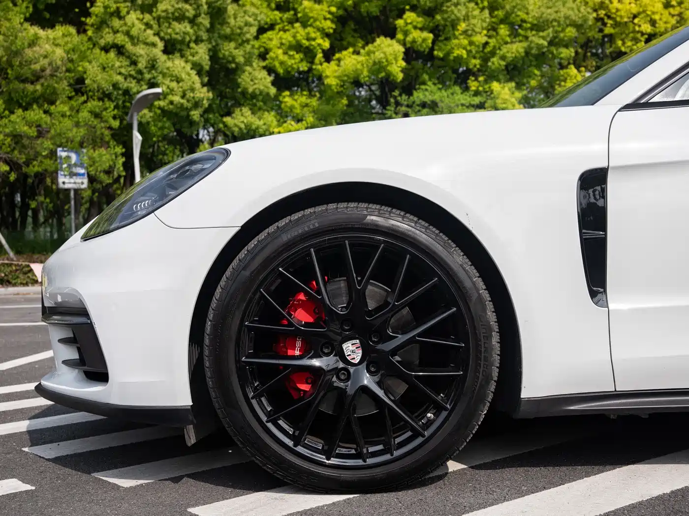 Porsche Panamera 2020 Panamera 10th Anniversary Edition 2.9T фото 17