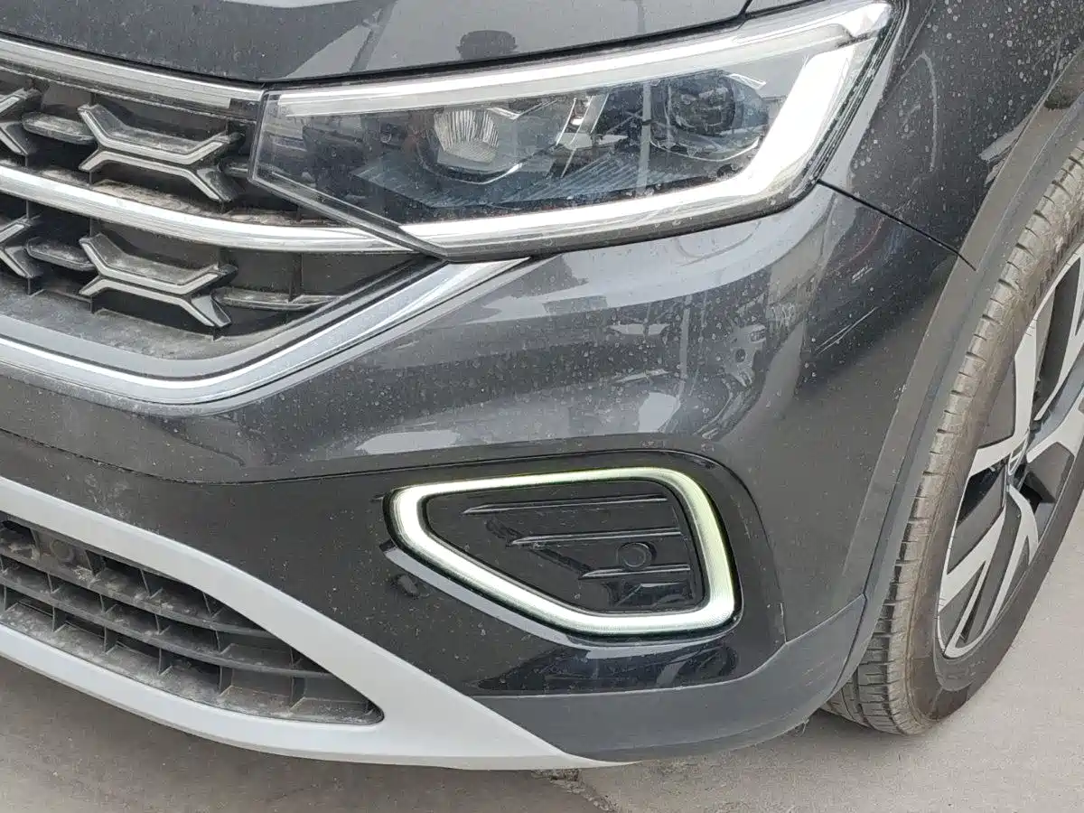 Volkswagen Tayron 2023 330TSI 2WD Luxury Plus Advanced Edition фото 4