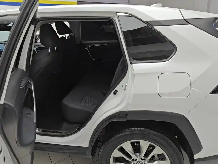 Toyota Wildlander 2024 2024 2.0L CVT FWD Leading Edition