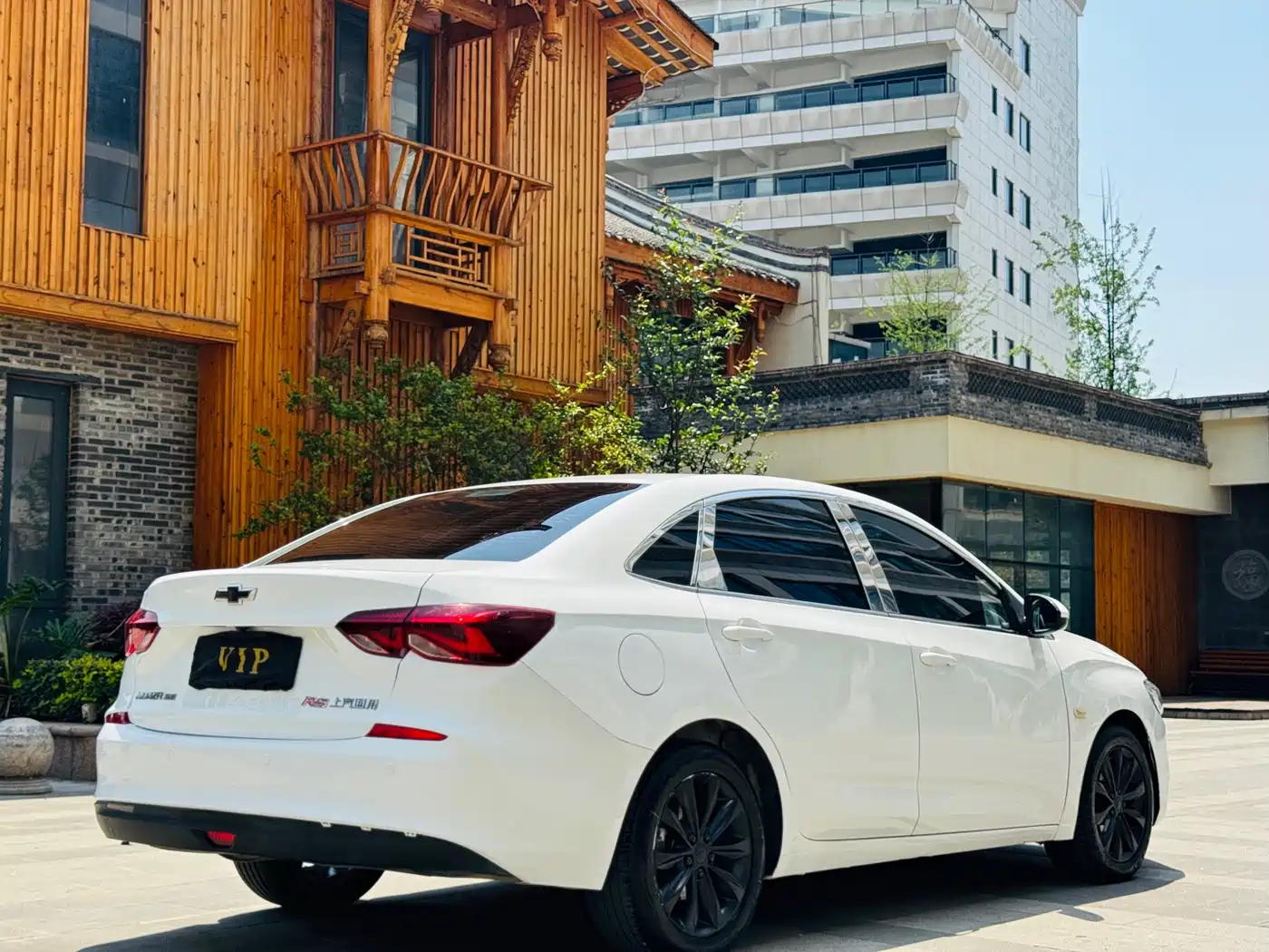 CHEVROLET CRUZE