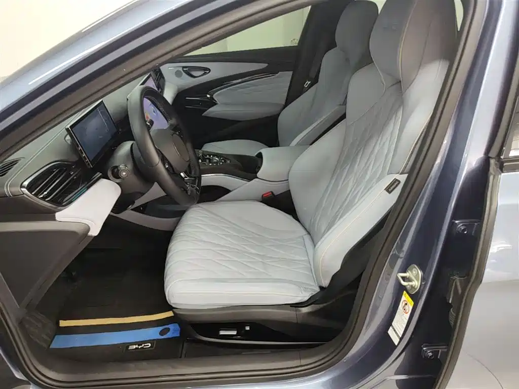 BYD Seal 2022 550km Standard Range RWD Premium фото 15