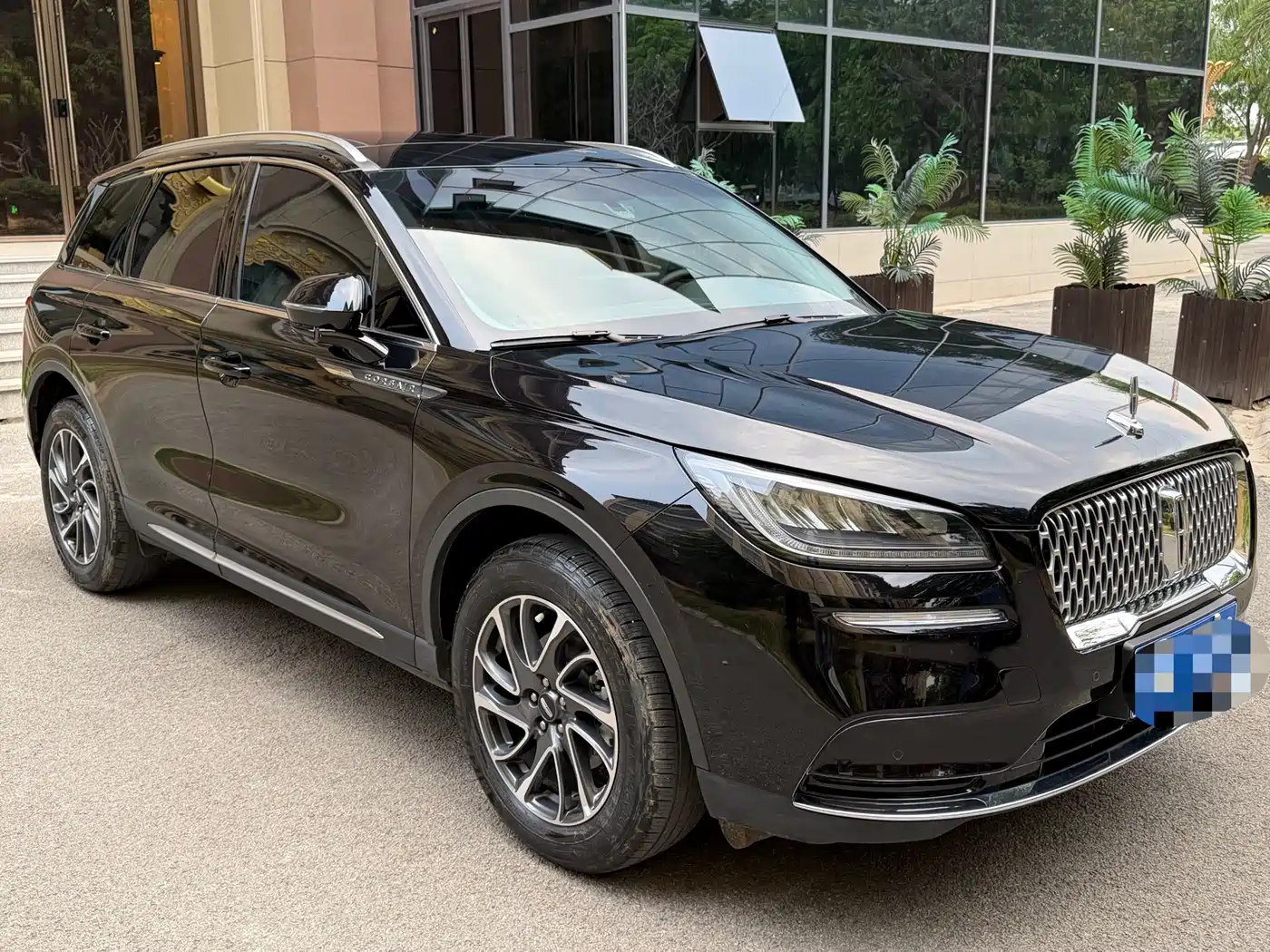 LINCOLN ADVENTURER