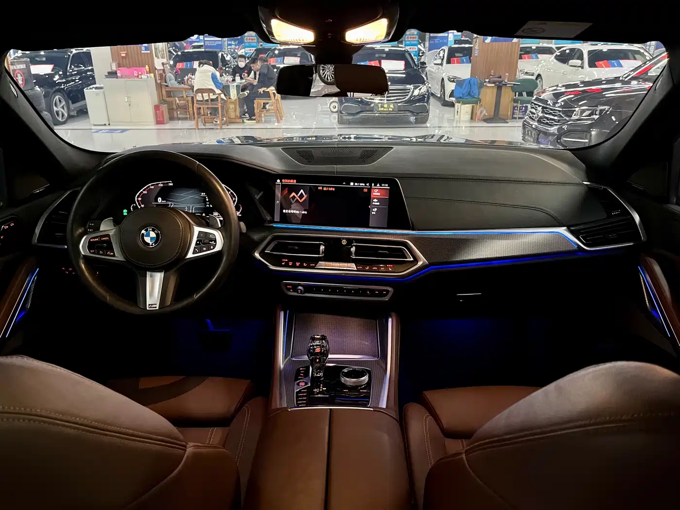 BMW X6 2021 xDrive40i M Sport Package фото 13