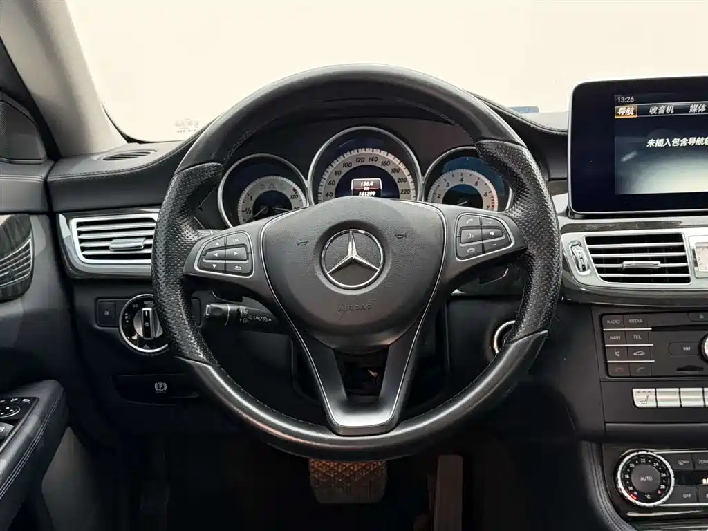 Mercedes-Benz CLS 2015 CLS 260 фото 27