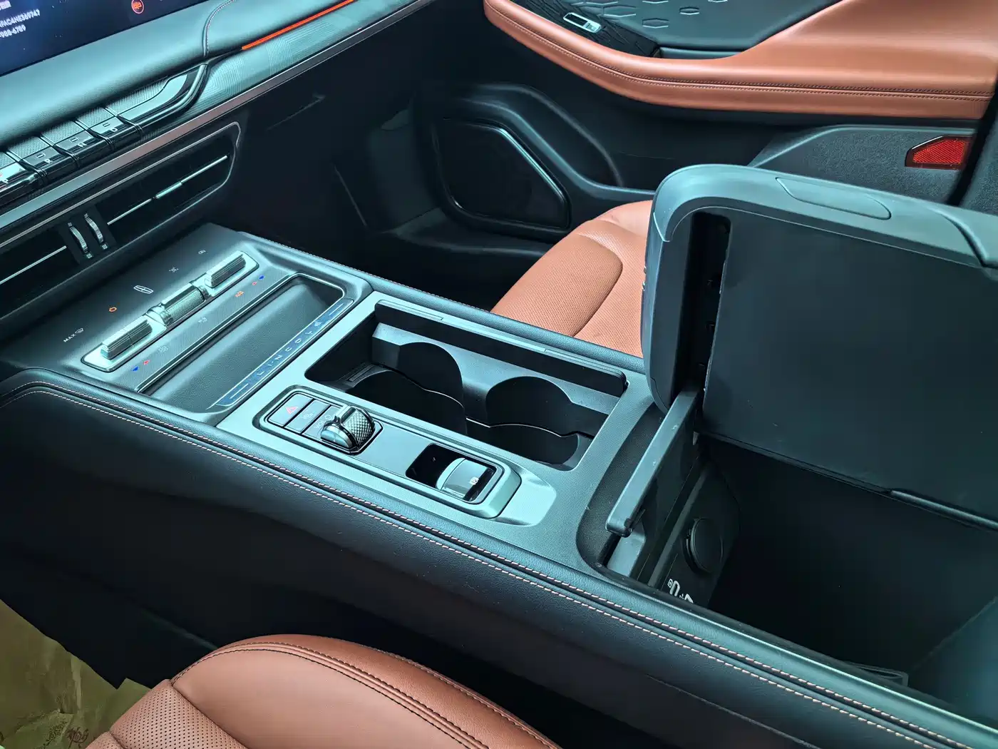Lincoln Z 2023 2022 Facelift iCool Premium Elegance Edition
