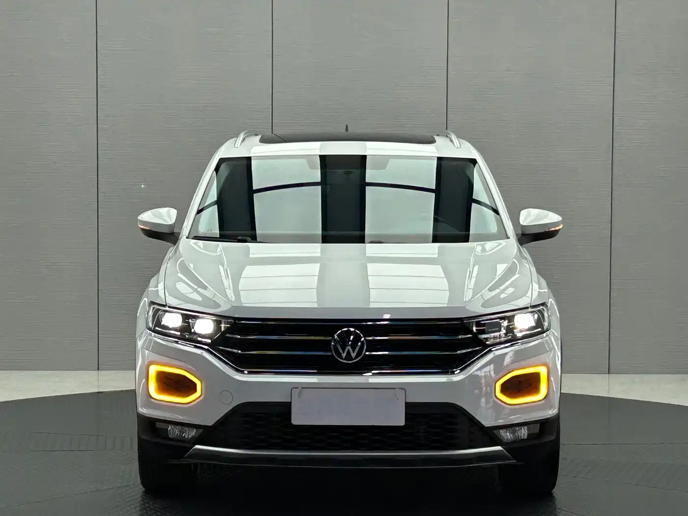 Volkswagen T-ROC 2022 280TSI DSG 2WD Elite PLUS фото 2
