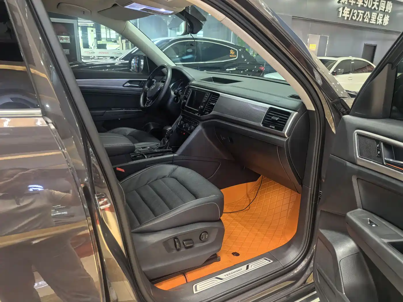 Volkswagen Teramont 2017 330TSI 2WD Luxury фото 10