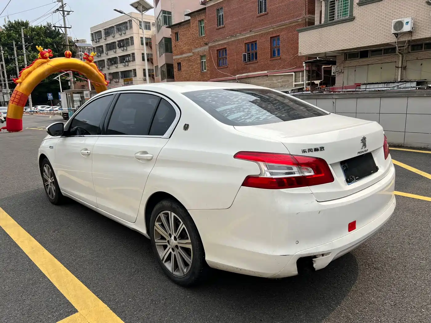 Peugeot 408 2016 1.6T Automatic Luxury Edition фото 7