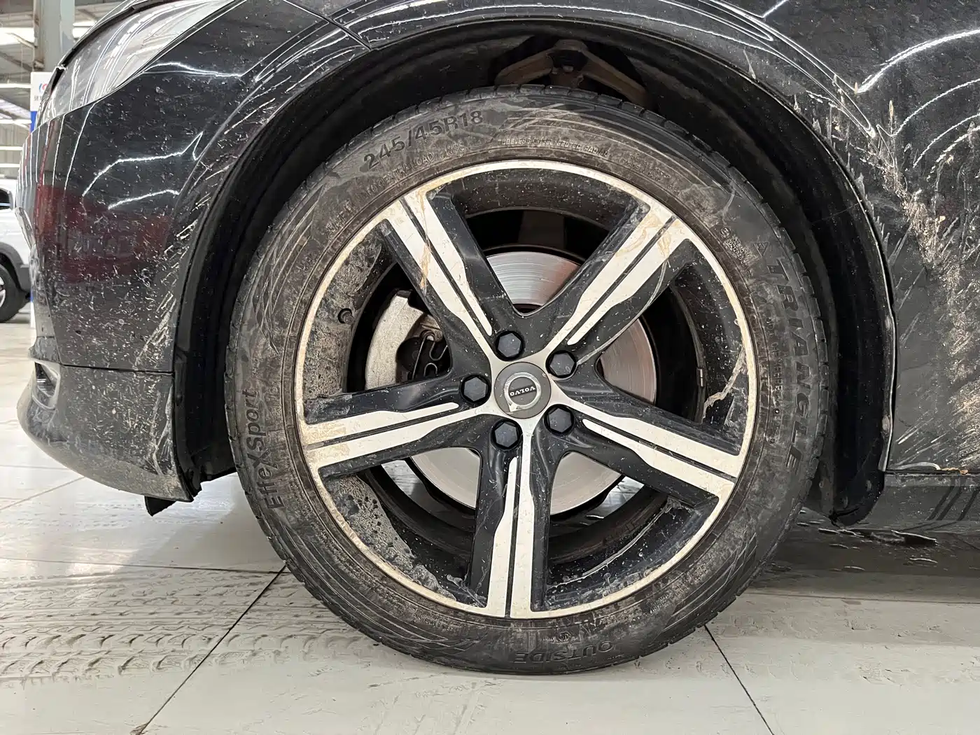 Фото 13 - Volvo S90