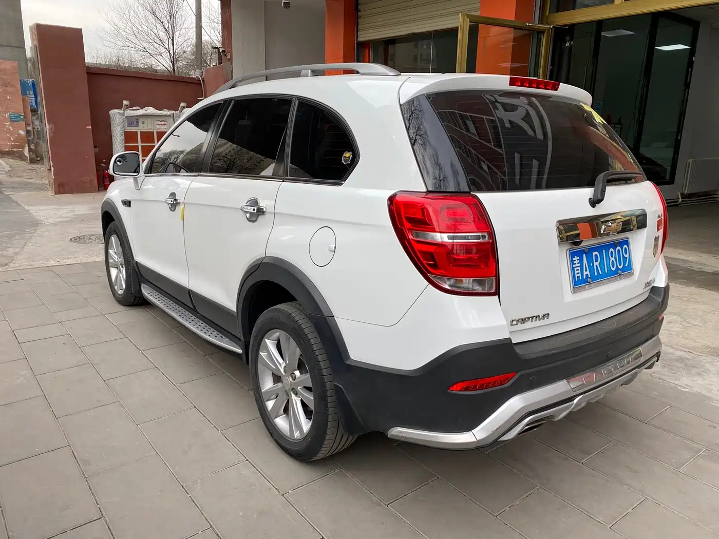 Chevrolet Captiva 2015 2.4L AWD Flagship 7-Seater фото 4