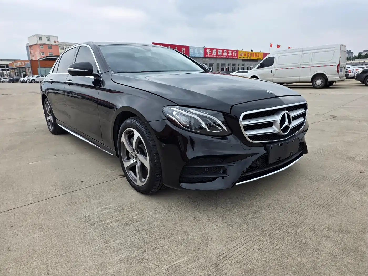 Mercedes-Benz E-Class 2018 Facelift E 300 L Sport Fashion фото 3