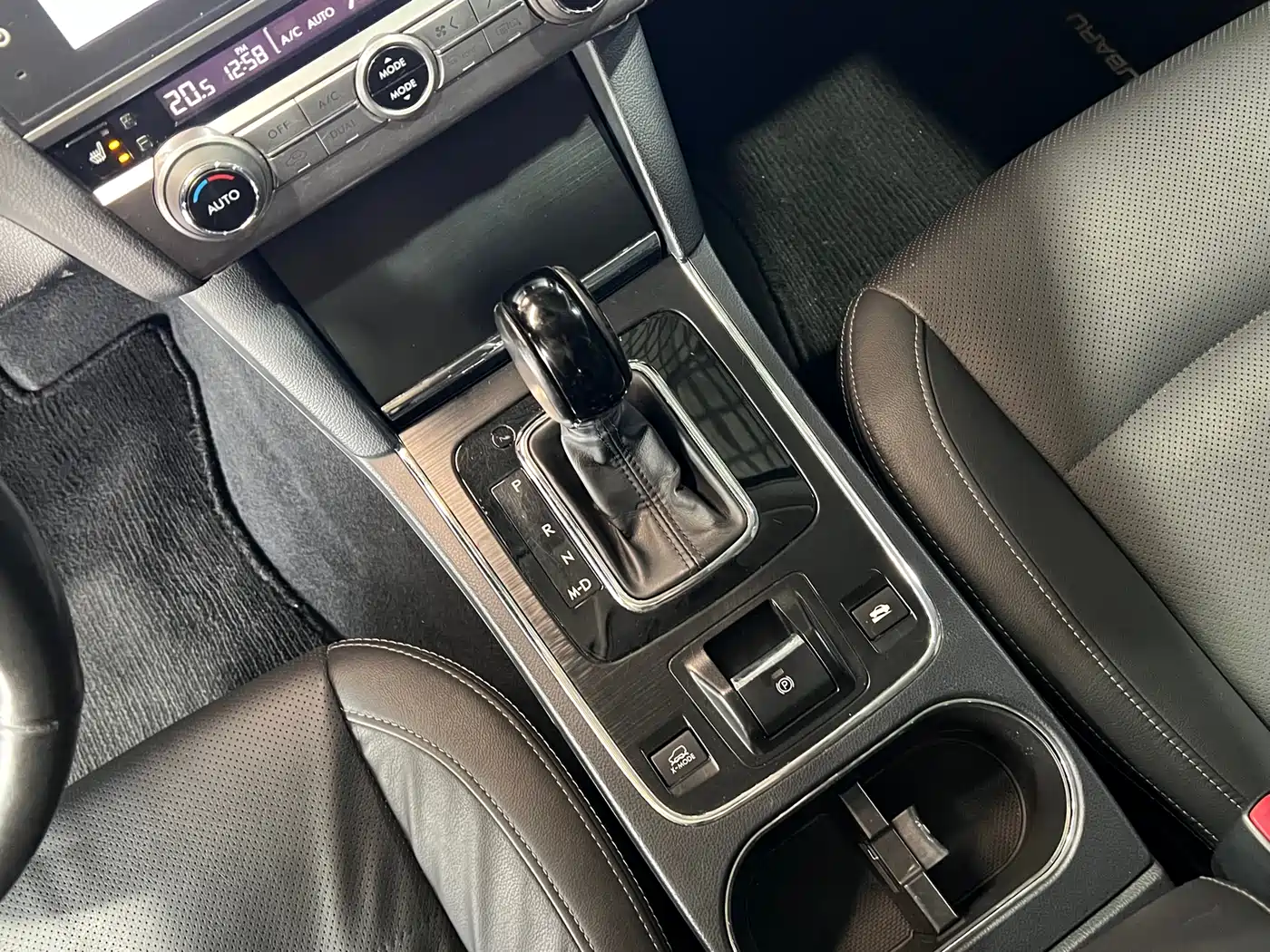 Subaru Outback 2017 2.5i Sport Navigation Edition EyeSight фото 15