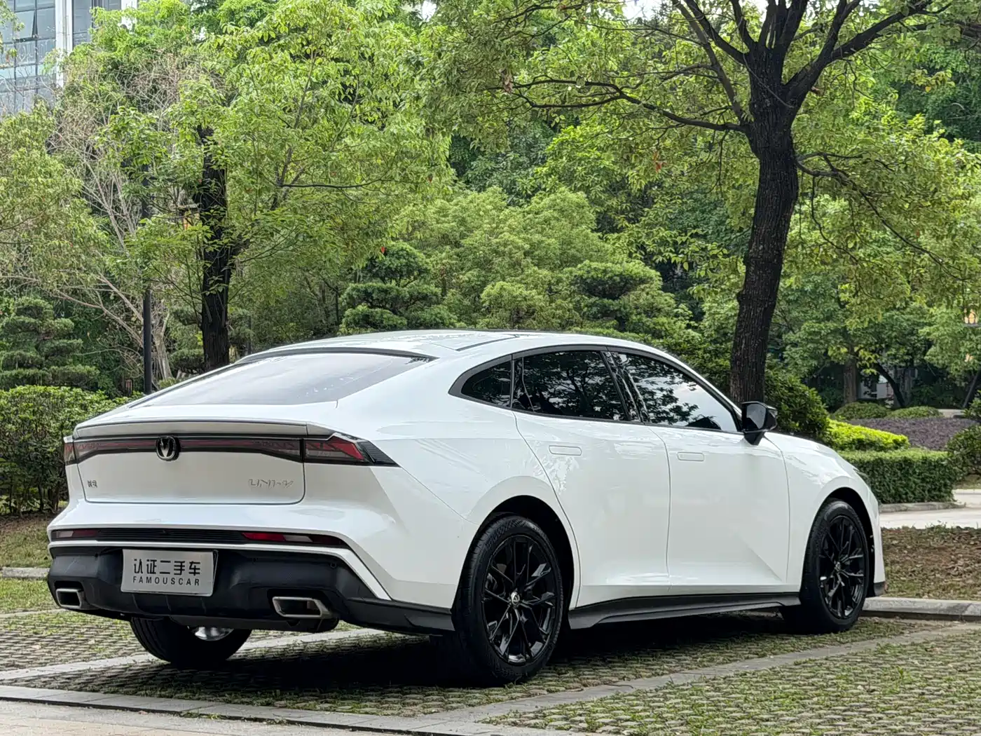 CHANGAN UNI-V