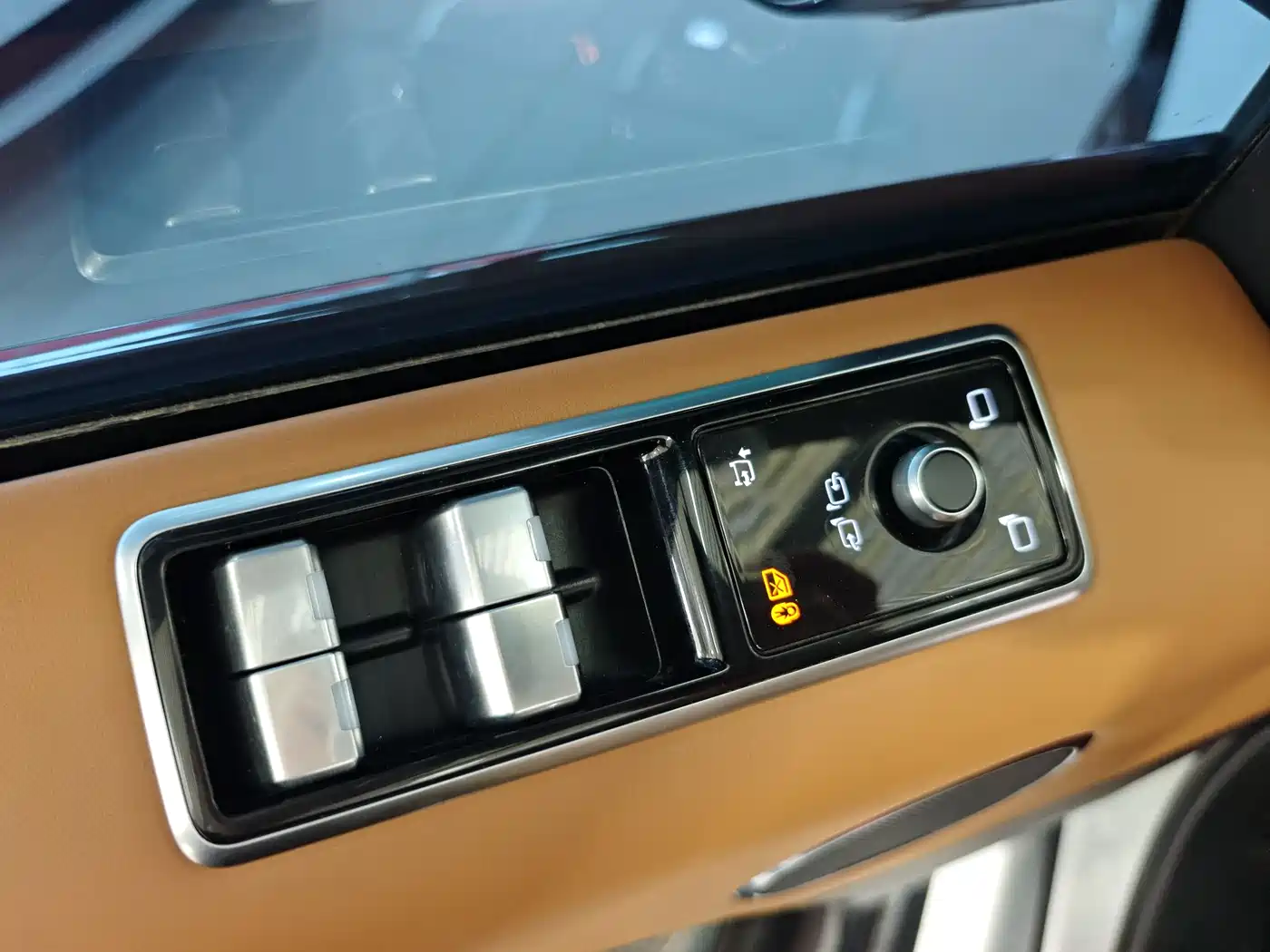 Land Rover Range Rover Sport 2022 3.0 L6 Gloss Black Edition фото 24