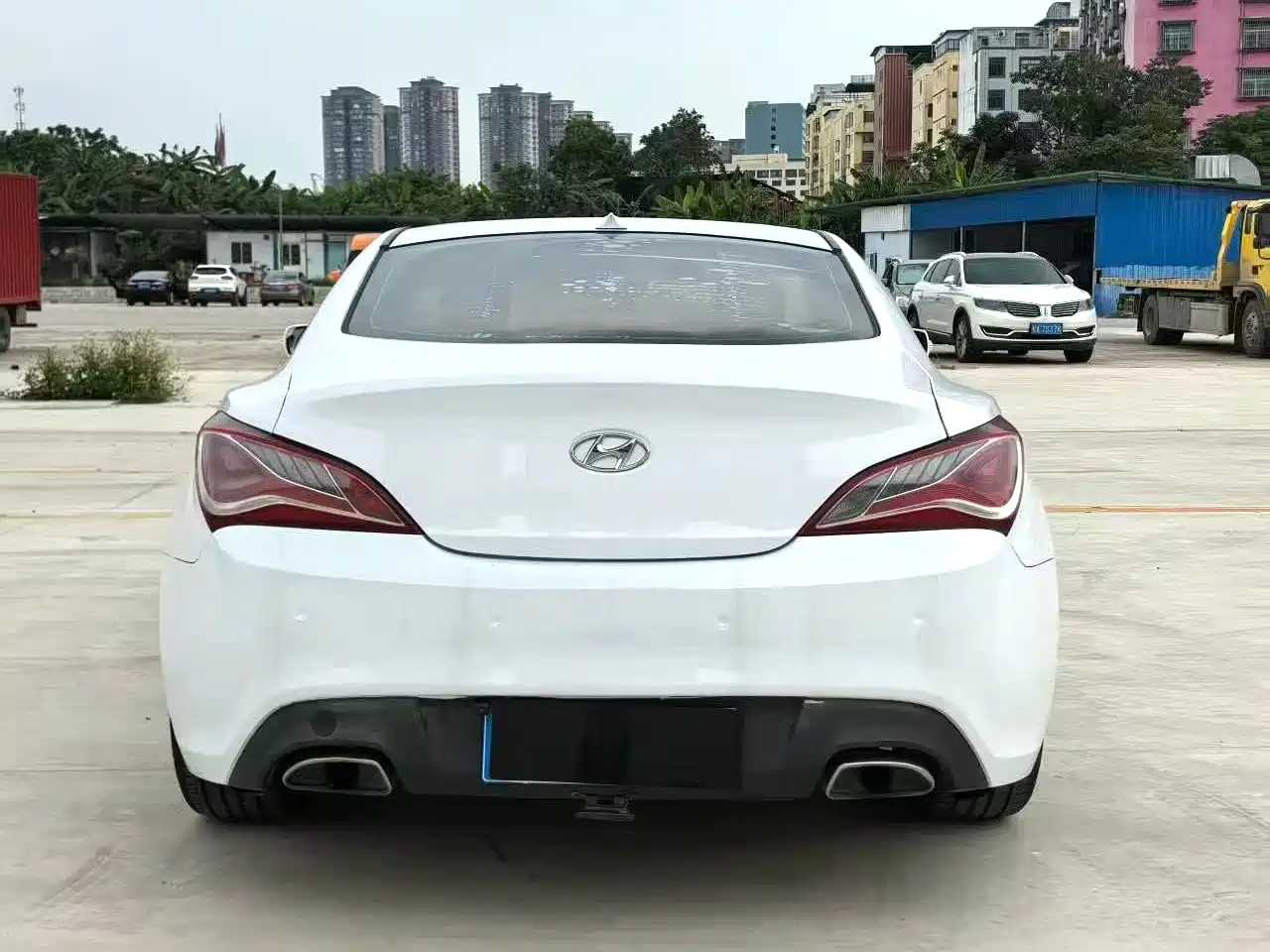 Hyundai Genesis Coupe 2013 2012 2.0T Automatic Elegant Edition