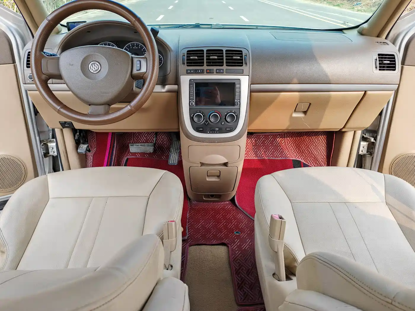 Buick GL8 2014 2.4L Classic Edition фото 5