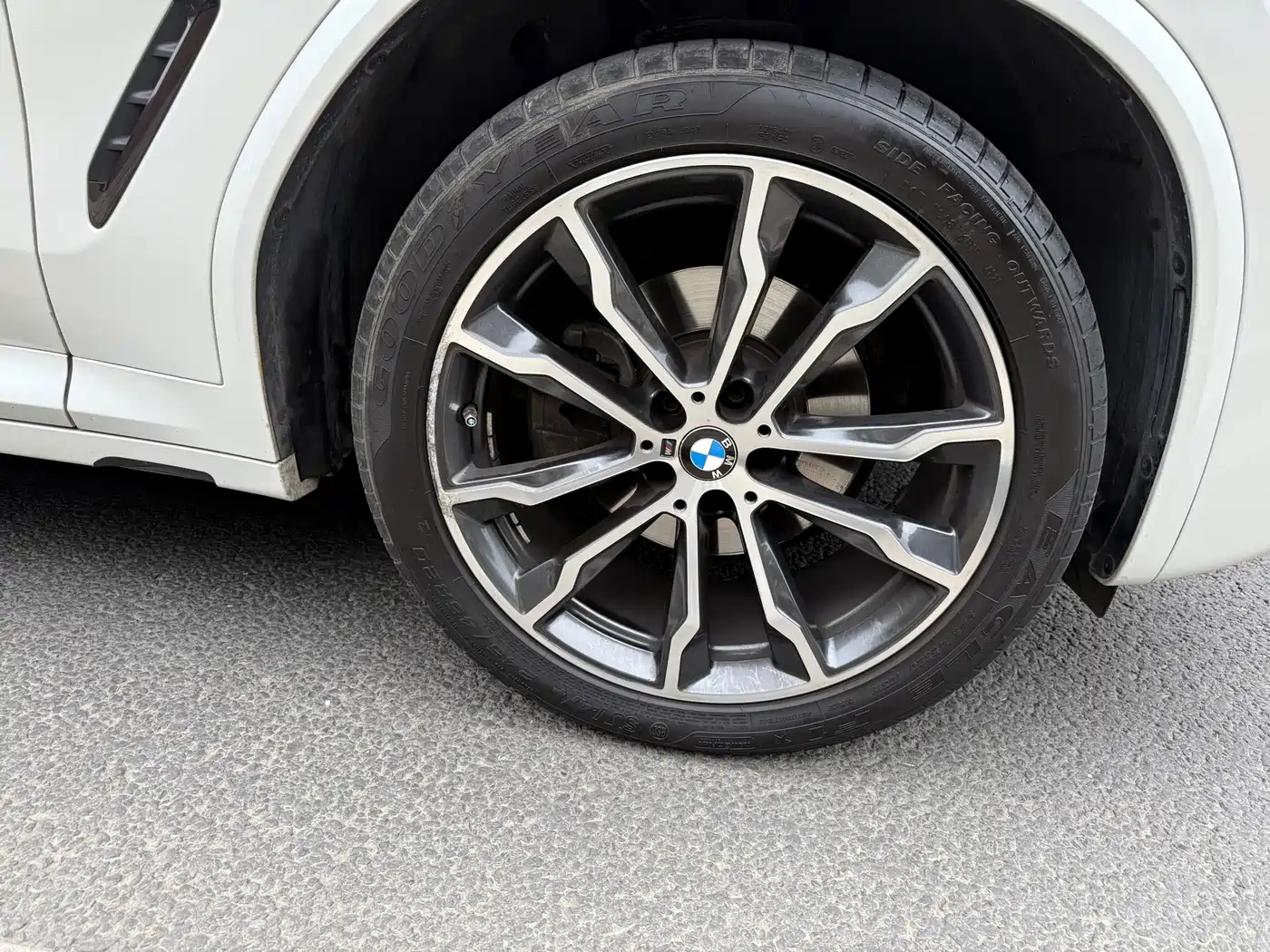 BMW X3 2022 xDrive30i Leading M Night Package фото 4