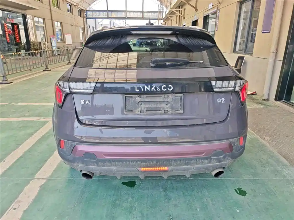 Lynk & Co 02 2019 High Energy Edition 2.0T Automatic 2WD Shine China VI фото 6