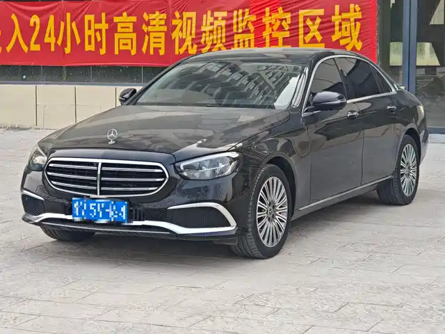 MERCEDES-BENZ E CLASS