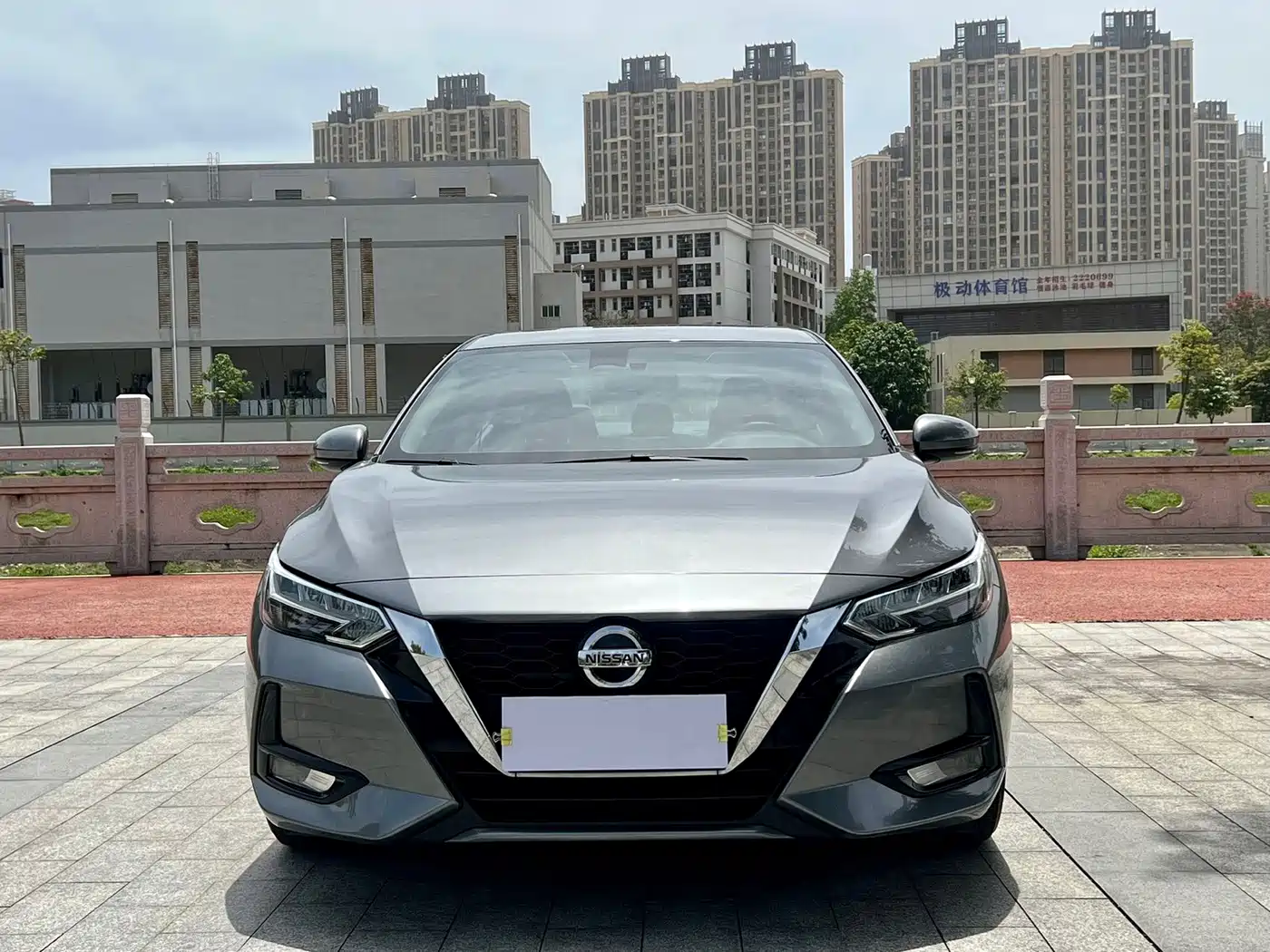 Nissan SYLPHY, миниатюра 2