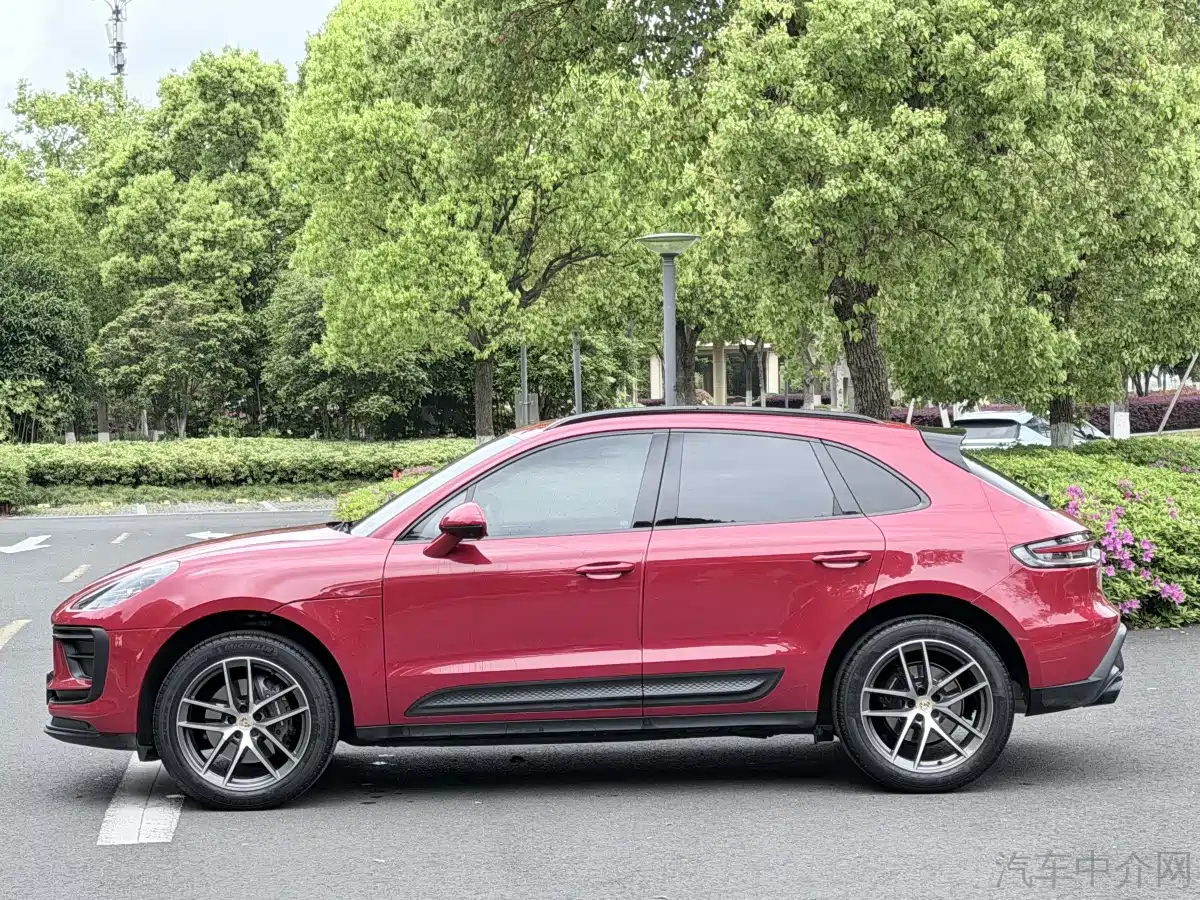 Porsche Macan 2022 Macan 2.0T фото 4