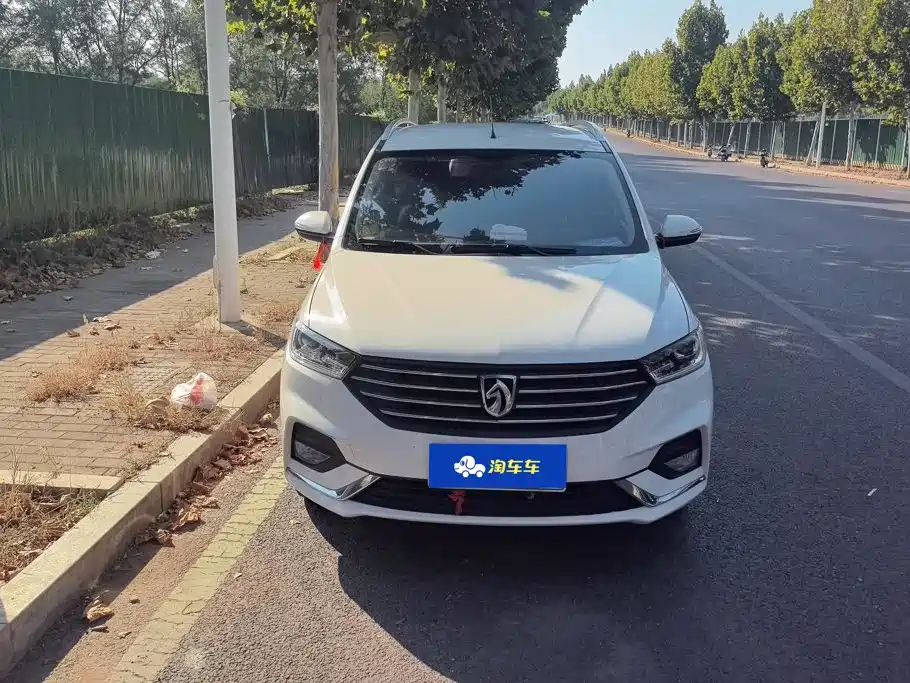 Baojun 360 2019 2018 1.5L Manual Elite (China V)