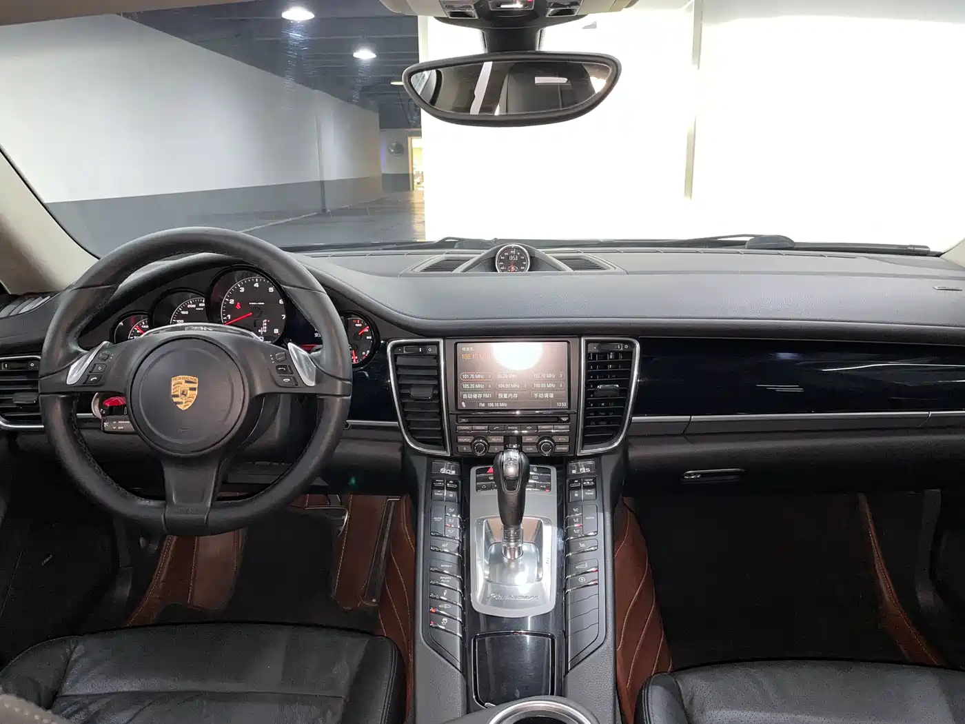 Porsche Panamera 2013 Panamera Platinum Edition 3.6L фото 17