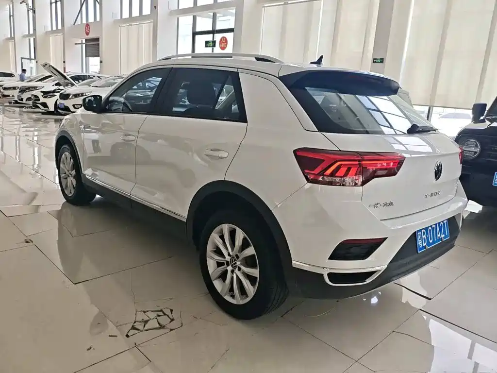 Volkswagen T-Roc, миниатюра 5