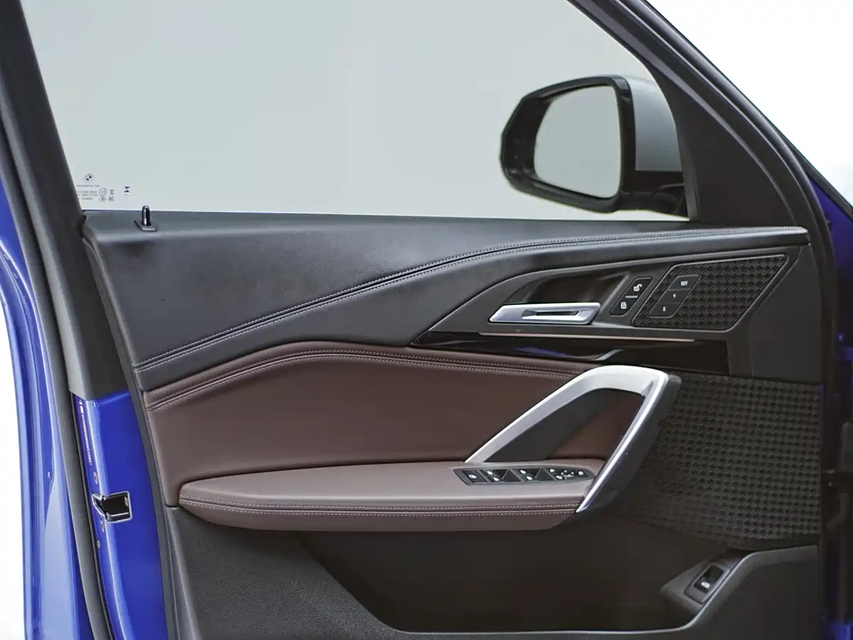 BMW X1 2023 sDrive20Li X Design Package фото 13
