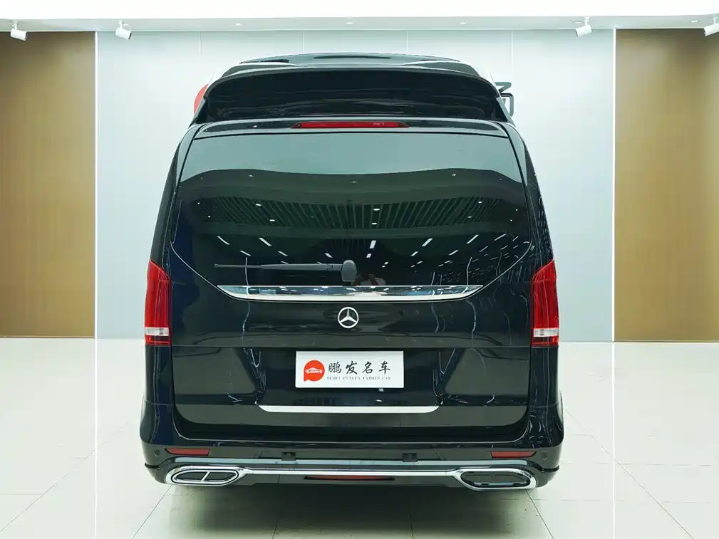 Mercedes-Benz V-Class 2022 V 260 L Long Wheelbase Luxury Edition фото 20