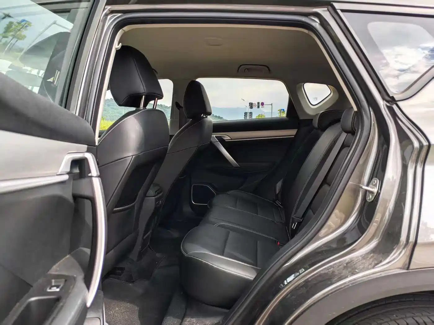 GEELY AUTOMOBILE BINYUE