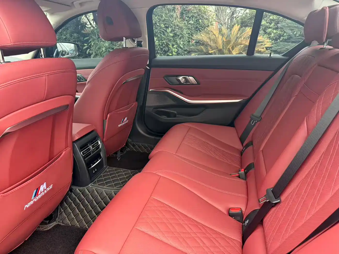 BMW 3 Series 2025 325Li M Sport Package фото 5