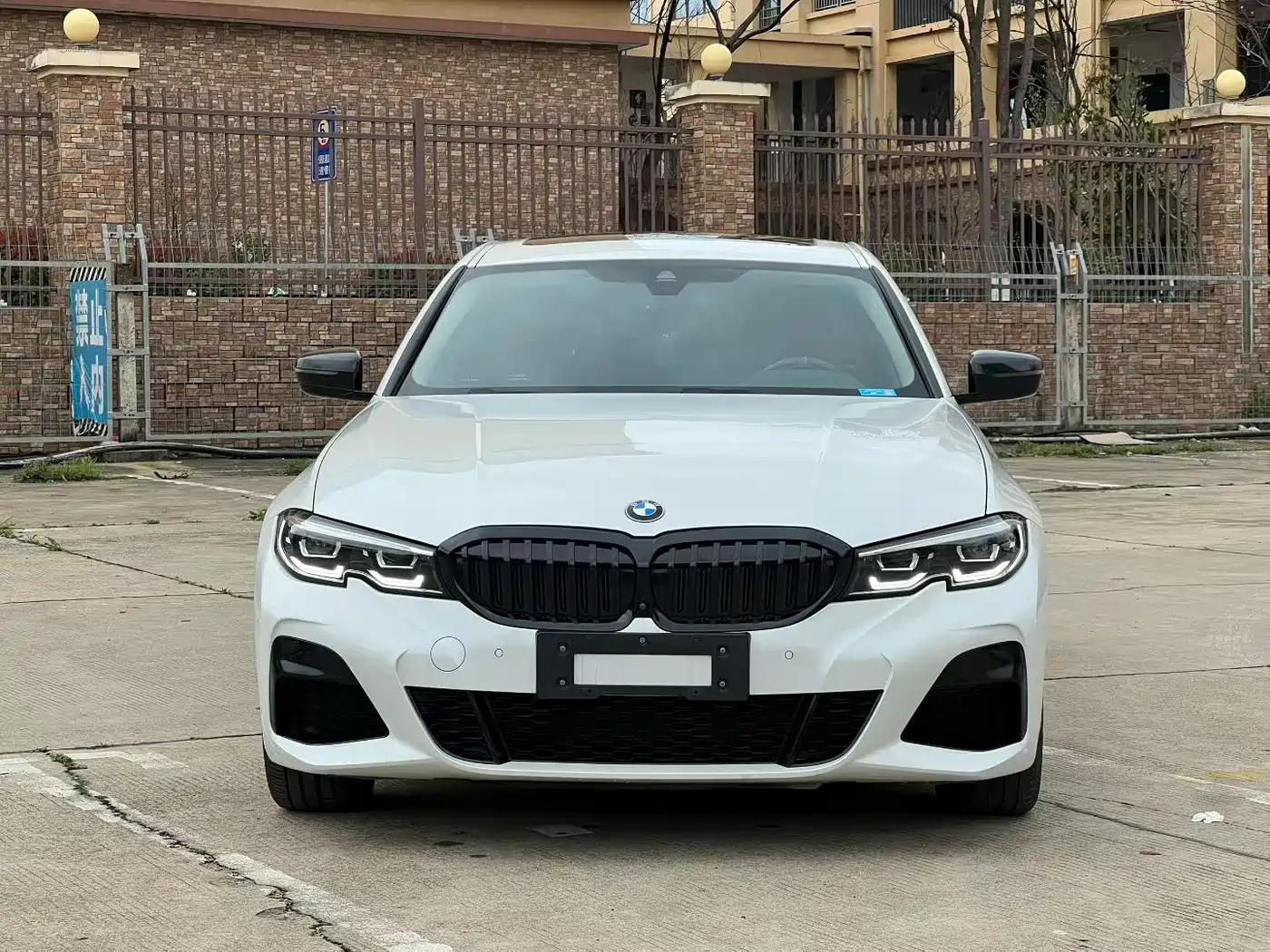 BMW 3 Series 2021 325Li M Sport Night Edition фото 2